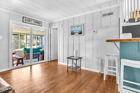 Tiny photo for 610 N Topsail Drive, Surf City, NC 28445 (MLS # 100550630)