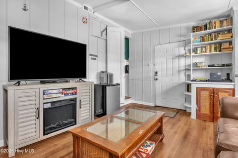 Tiny photo for 610 N Topsail Drive, Surf City, NC 28445 (MLS # 100550630)