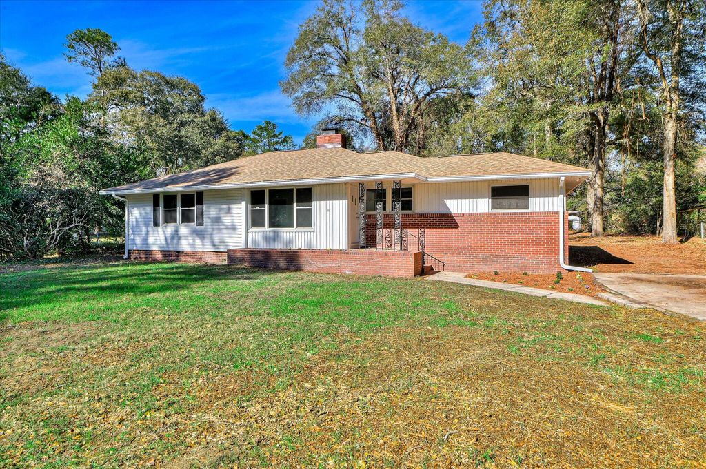 Photo of 24 Erskine Lane, Aiken, SC 29803 (MLS # 549773)