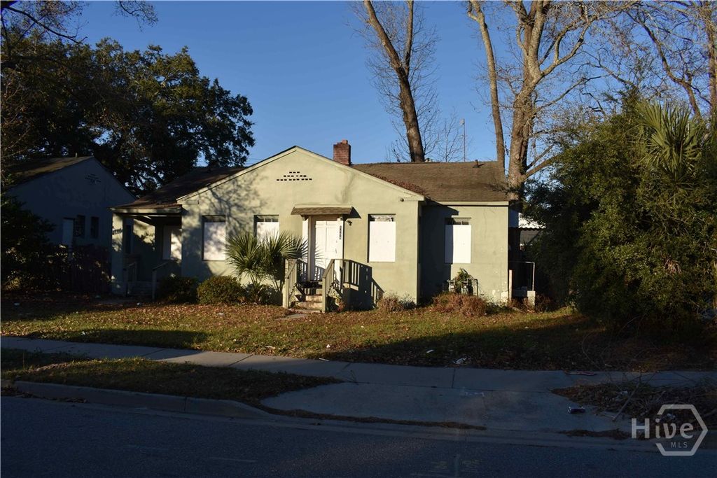 Photo of 1106 E 53rd Street, Savannah, GA 31404 (MLS # SA346592)