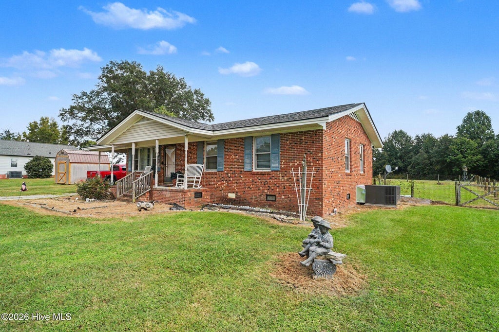Photo of 1461 Hill Road, Smithfield, NC 27577 (MLS # 100611823)