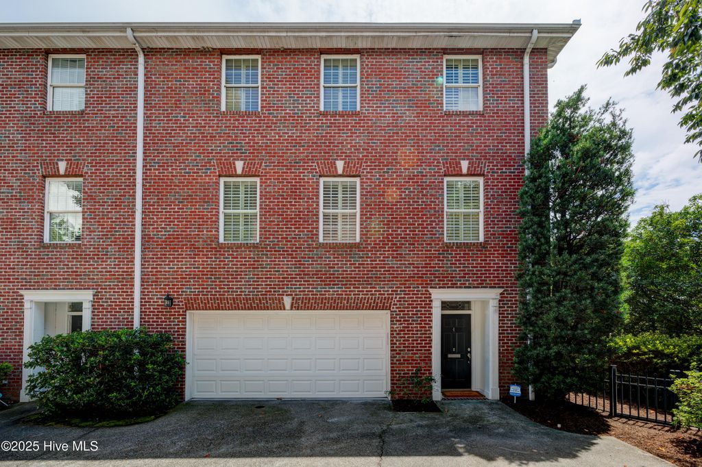 Photo of 622 S 2nd Street #4, Wilmington, NC 28401 (MLS # 100524082)