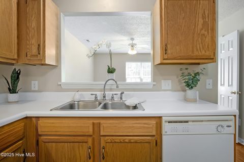 Tiny photo for 338 Bracken Place, Jacksonville, NC 28540 (MLS # 100546493)