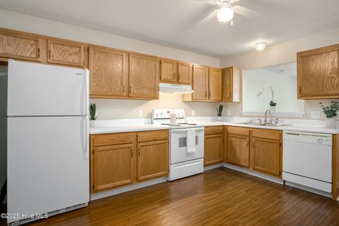 Tiny photo for 338 Bracken Place, Jacksonville, NC 28540 (MLS # 100546493)