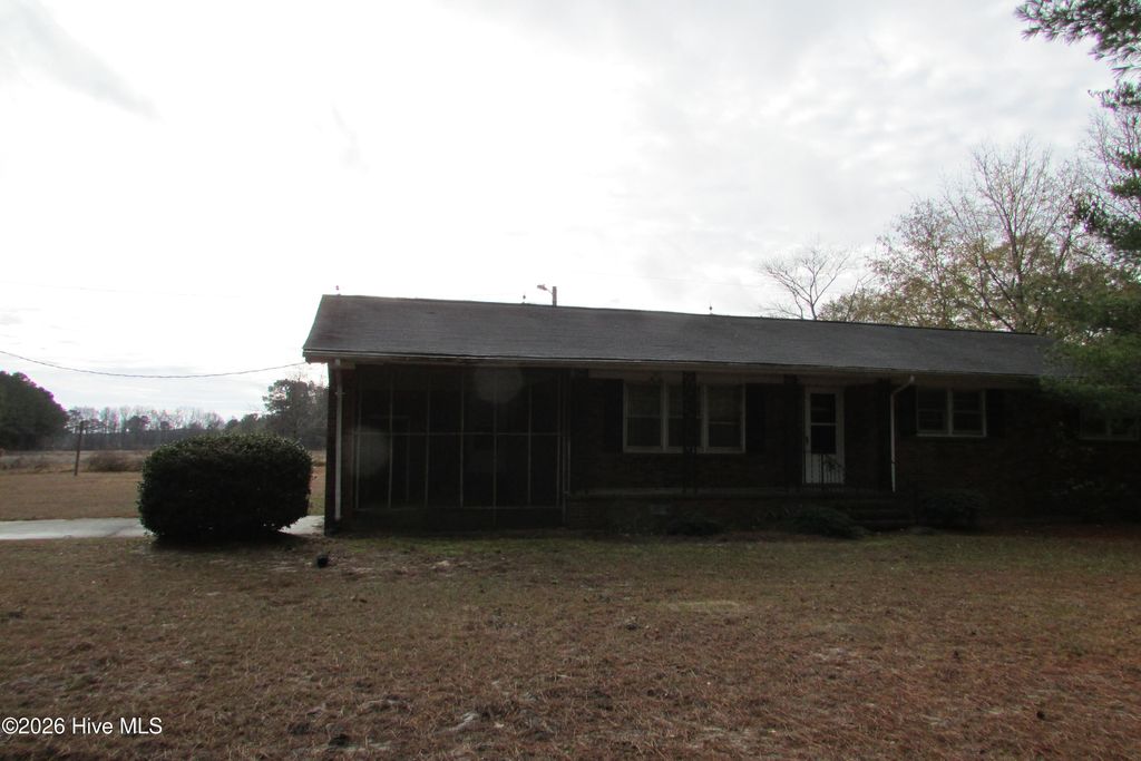 Photo of 8401 Boykin Bridge Road, Clinton, NC 28328 (MLS # 100558649)