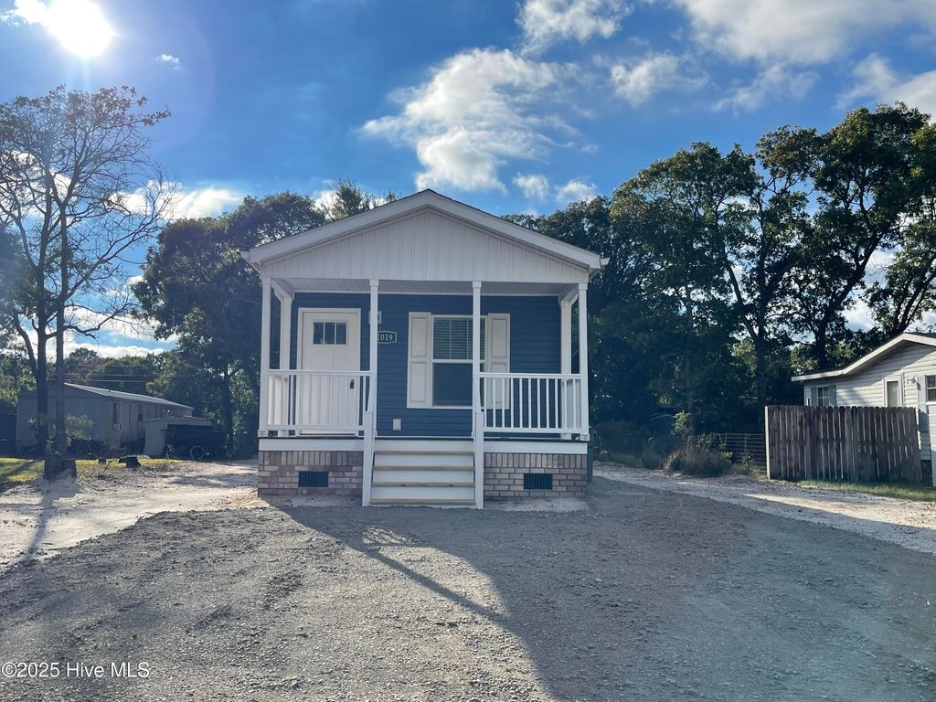 Photo of 2019 Cedar Lane SW, Supply, NC 28462 (MLS # 100536186)