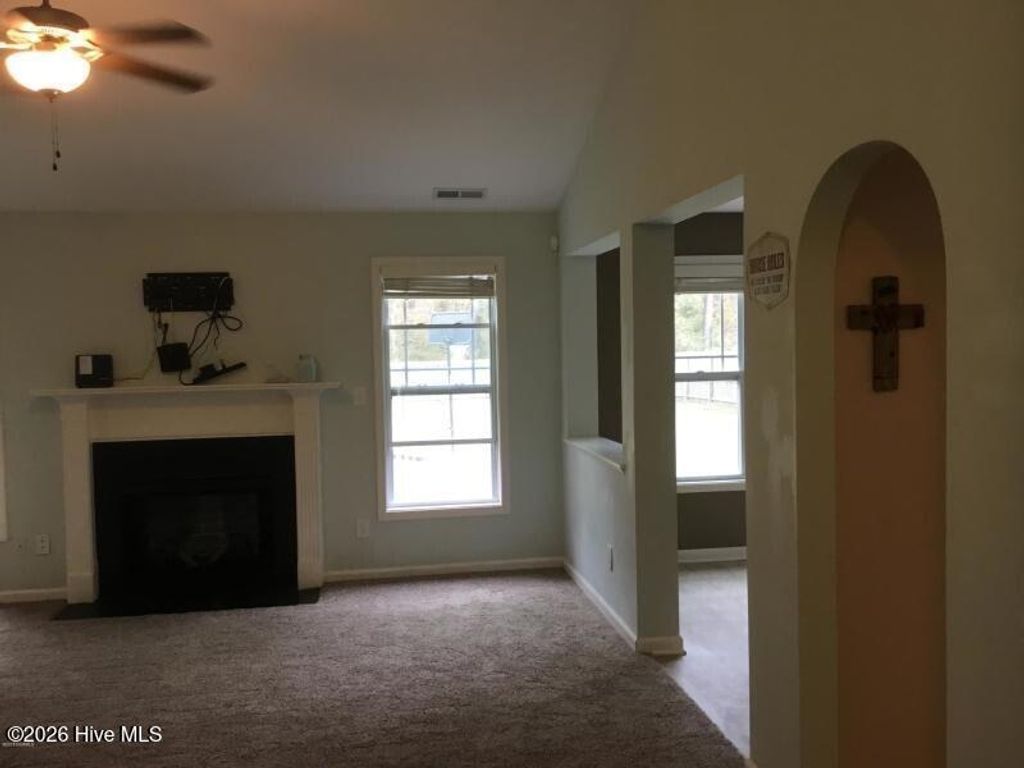 Photo of 212 Garden Folly Lane, Richlands, NC 28574 (MLS # 100557118)