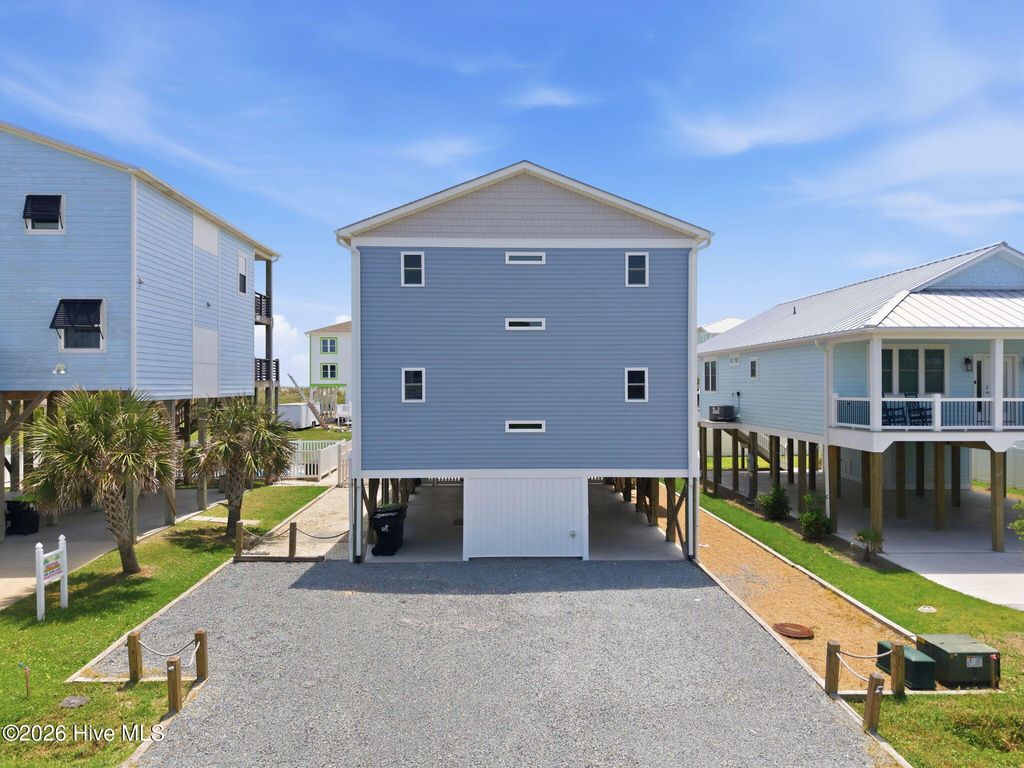 Photo of 5205 E Pelican Drive, Oak Island, NC 28465 (MLS # 100577367)