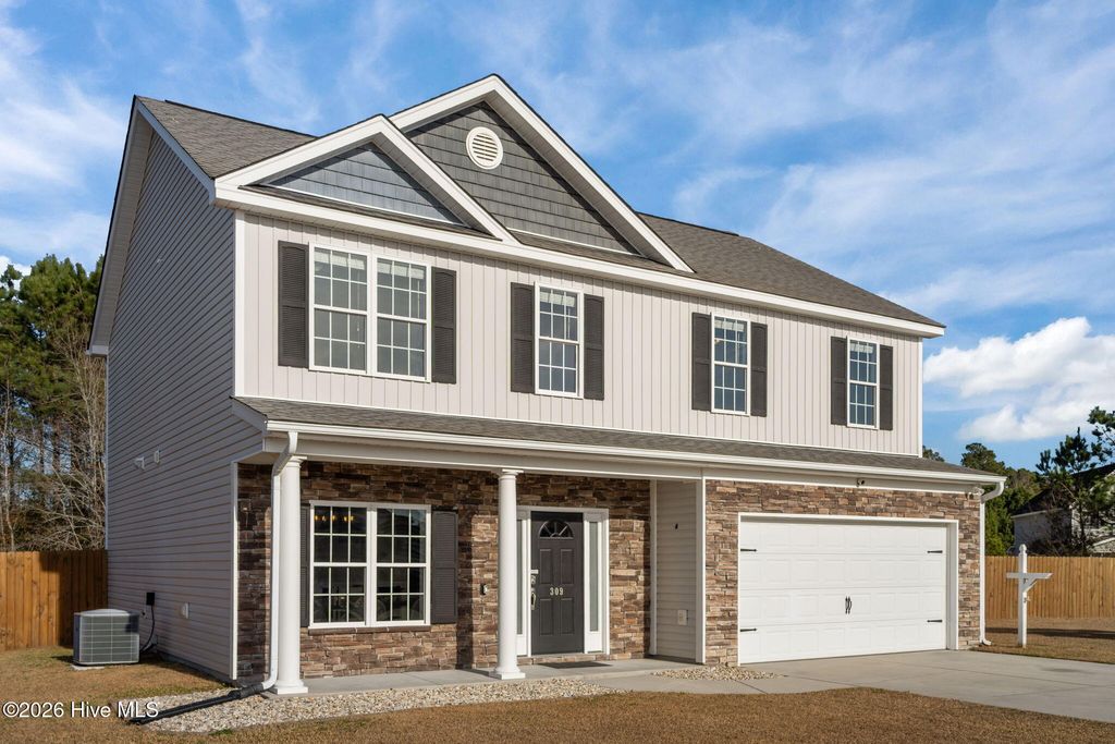 Photo of 309 Onyx Court, Jacksonville, NC 28546 (MLS # 100547738)