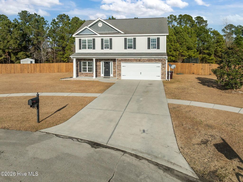 Photo of 309 Onyx Court, Jacksonville, NC 28546 (MLS # 100547738)