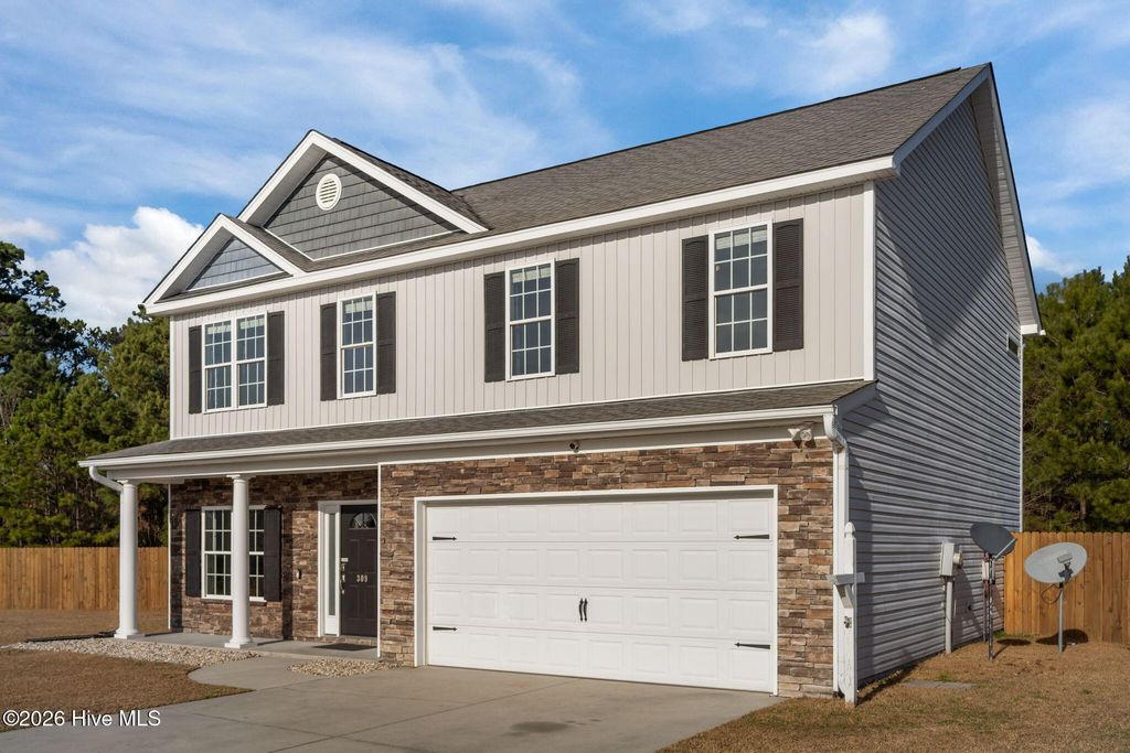 Photo of 309 Onyx Court, Jacksonville, NC 28546 (MLS # 100547738)