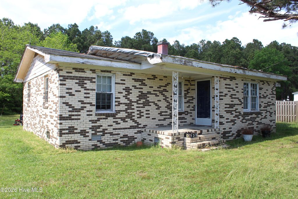 Photo of 135 Lowe Drive, Hertford, NC 27944 (MLS # 100569564)