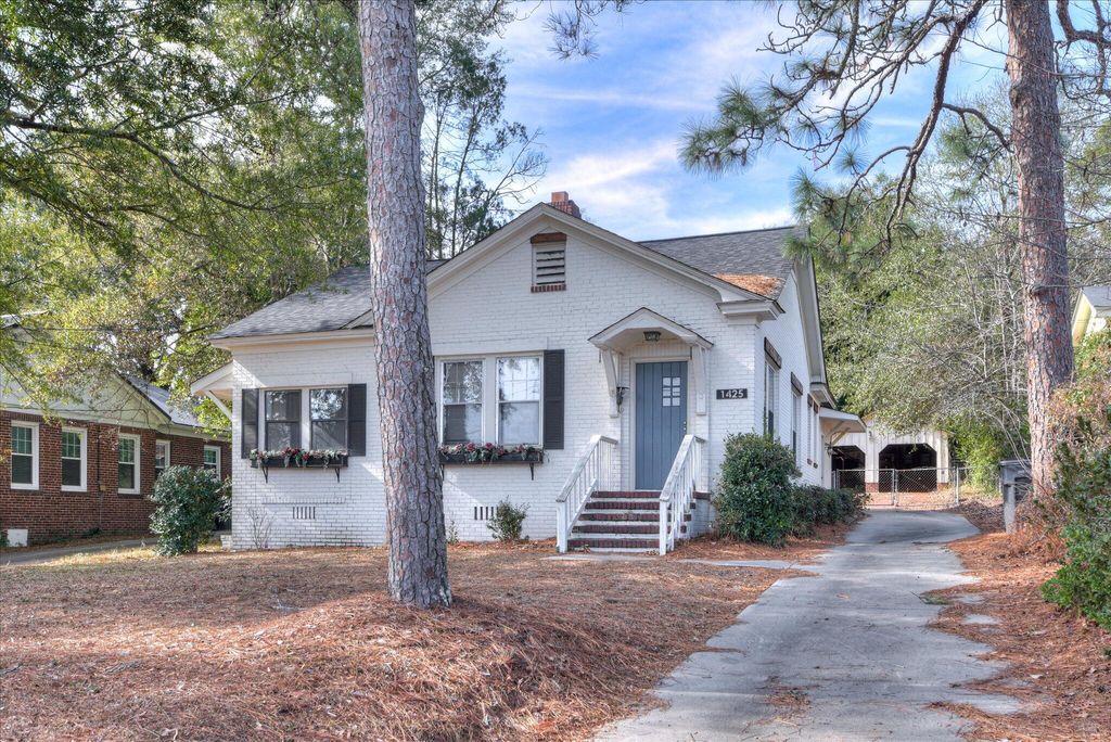 Photo of 1425 Troupe Street, Augusta, GA 30904 (MLS # 551493)