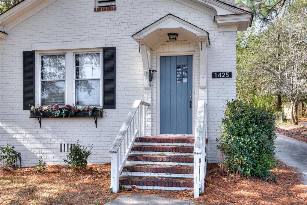 Photo of 1425 Troupe Street, Augusta, GA 30904 (MLS # 551493)