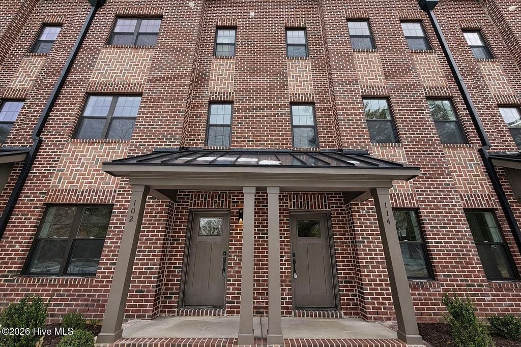 Photo of 104 Lexington Lane, Southern Pines, NC 28387 (MLS # 100571616)
