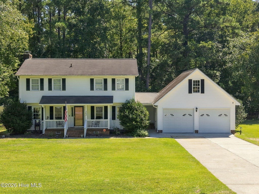 Photo of 202 Holyoke Drive, Washington, NC 27889 (MLS # 100606064)