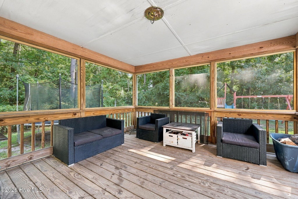 Photo of 202 Holyoke Drive, Washington, NC 27889 (MLS # 100606064)