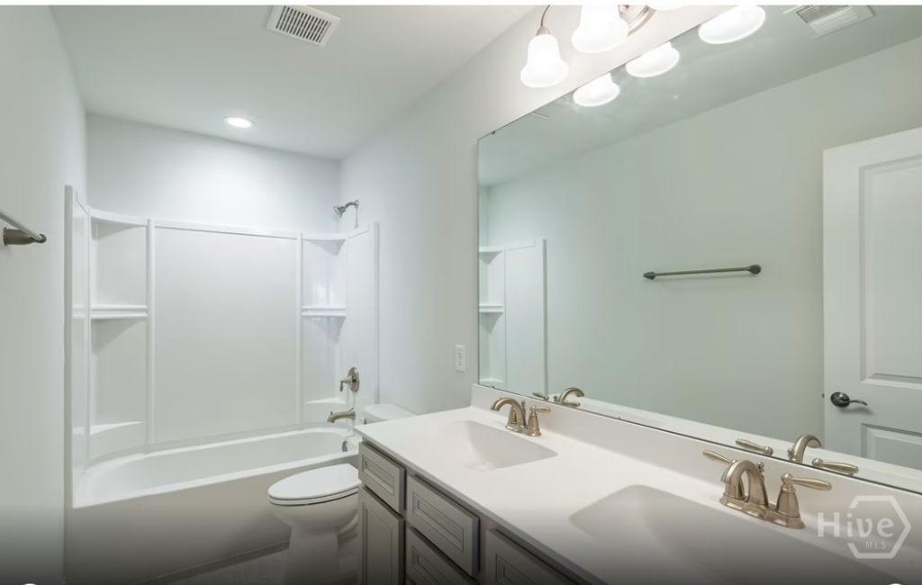 Photo of 386 Monterey Loop, Richmond Hill, GA 31324 (MLS # SA352563)