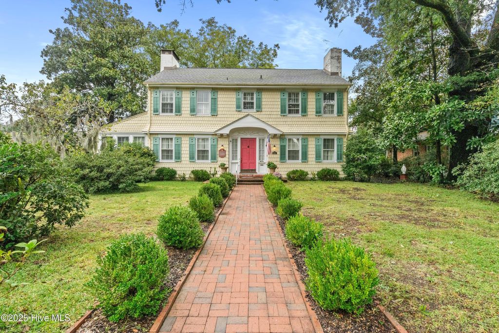 Photo of 1801 Grace Street, Wilmington, NC 28405 (MLS # 100536207)