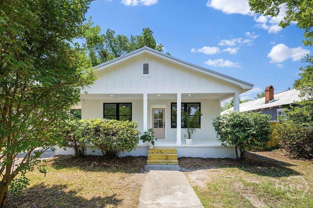 Photo of 721 W 47th Street, Savannah, GA 31405 (MLS # SA354652)