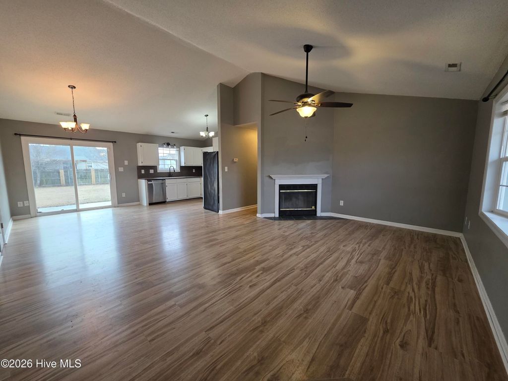 Photo of 425 Dion Drive, Hubert, NC 28539 (MLS # 100555811)