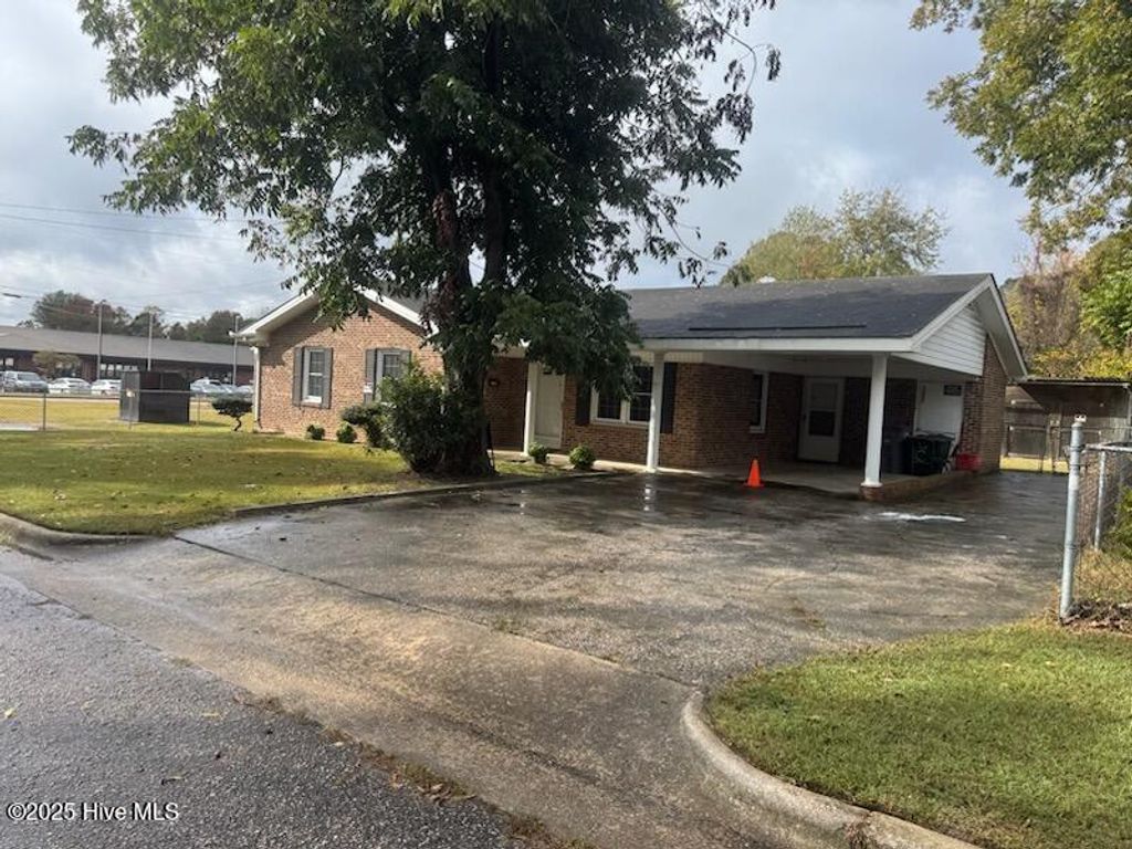 Photo of 1412 Russell Street, Rocky Mount, NC 27803 (MLS # 100539452)