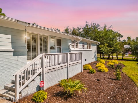 Photo of 807 E Nash Street, Southport, NC 28461 (MLS # 100604734)