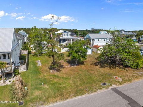 Tiny photo for 1408 Searay Lane, Carolina Beach, NC 28428 (MLS # 100569404)