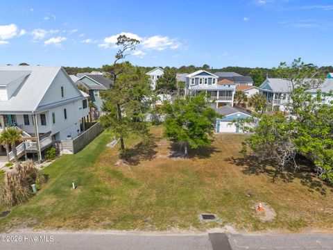 Photo of 1408 Searay Lane, Carolina Beach, NC 28428 (MLS # 100569404)