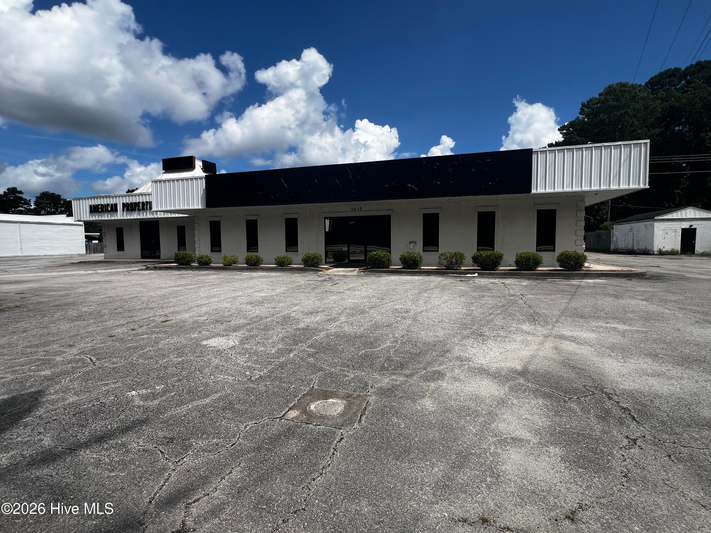 1935 Lejeune Boulevard