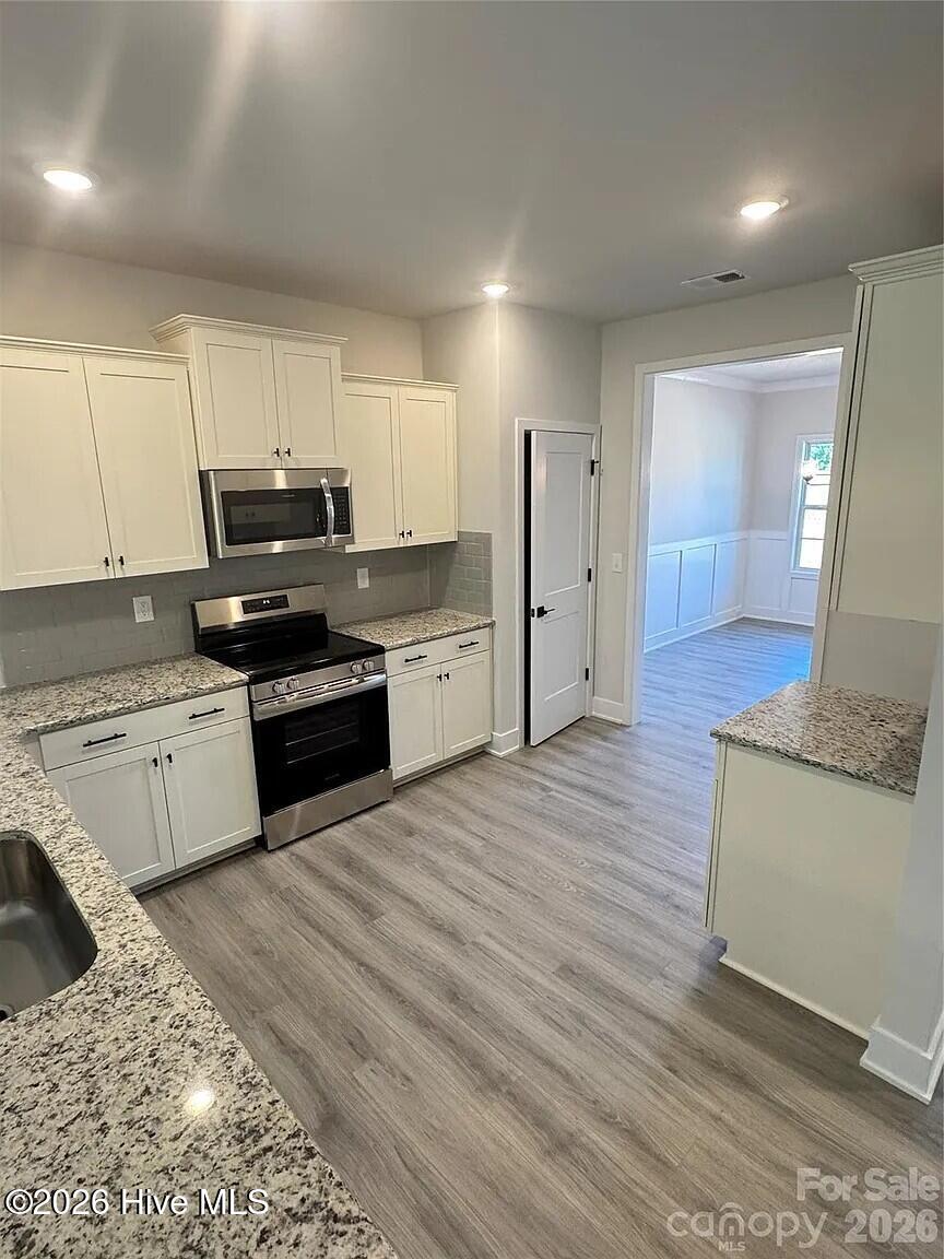 106 Shoal Lane