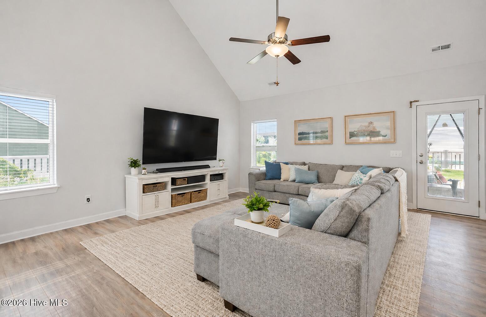 254 E Red Head Circle