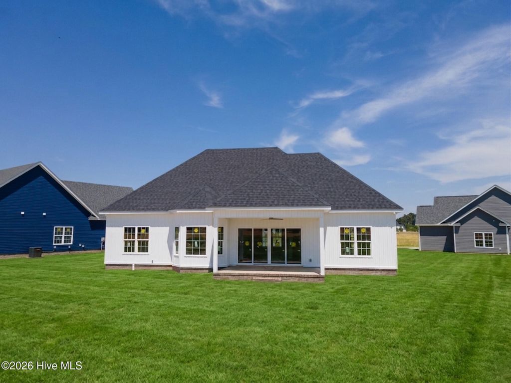 Photo of 2757 Whitaker Glen Drive, Farmville, NC 27828 (MLS # 100570142)