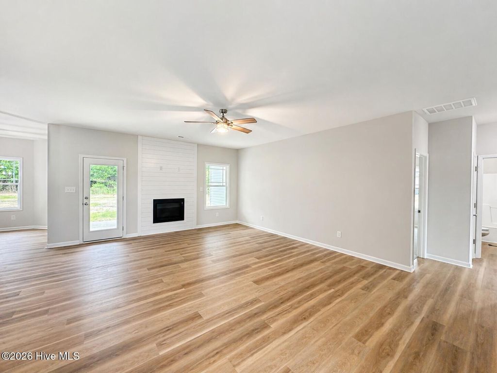 Photo of 40 Little Sampson Drive, Princeton, NC 27569 (MLS # 100571352)