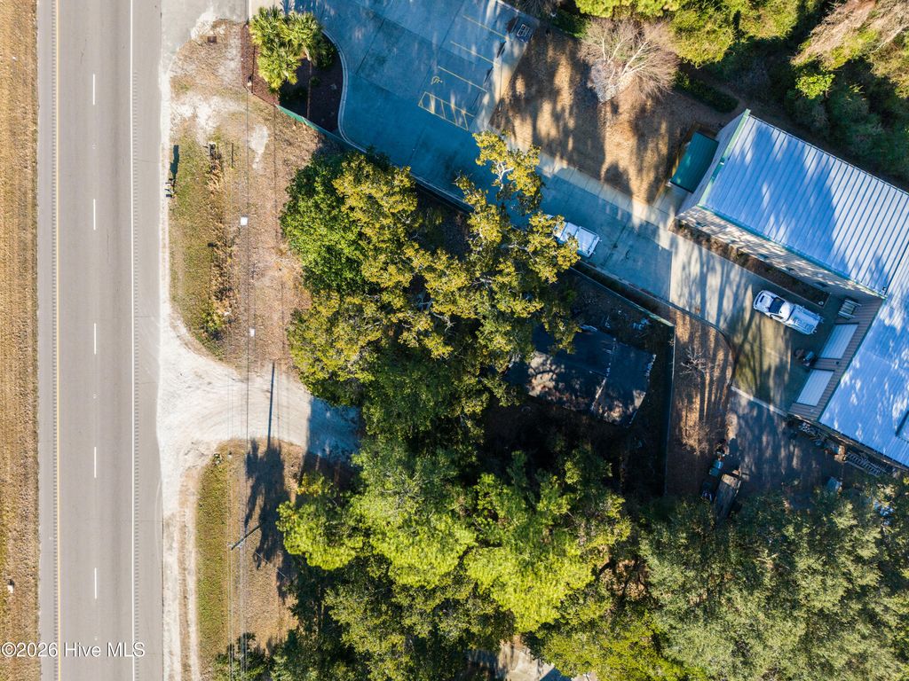 Photo of 20748 Us Highway 17, Hampstead, NC 28443 (MLS # 100548319)