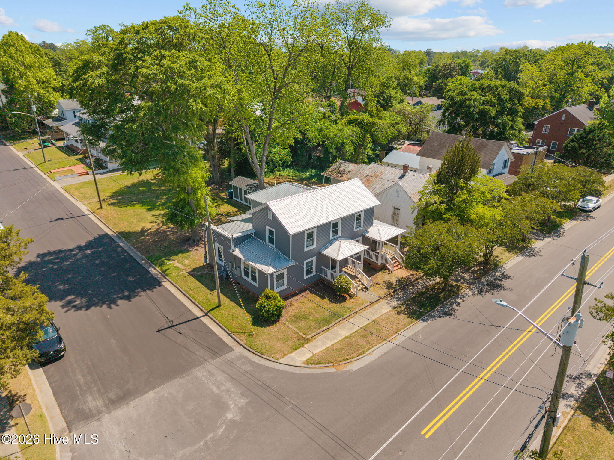 723 & 725 N Market Street