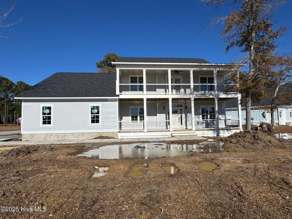 Photo of 406 Salt Creek Road, Swansboro, NC 28584 (MLS # 100538150)