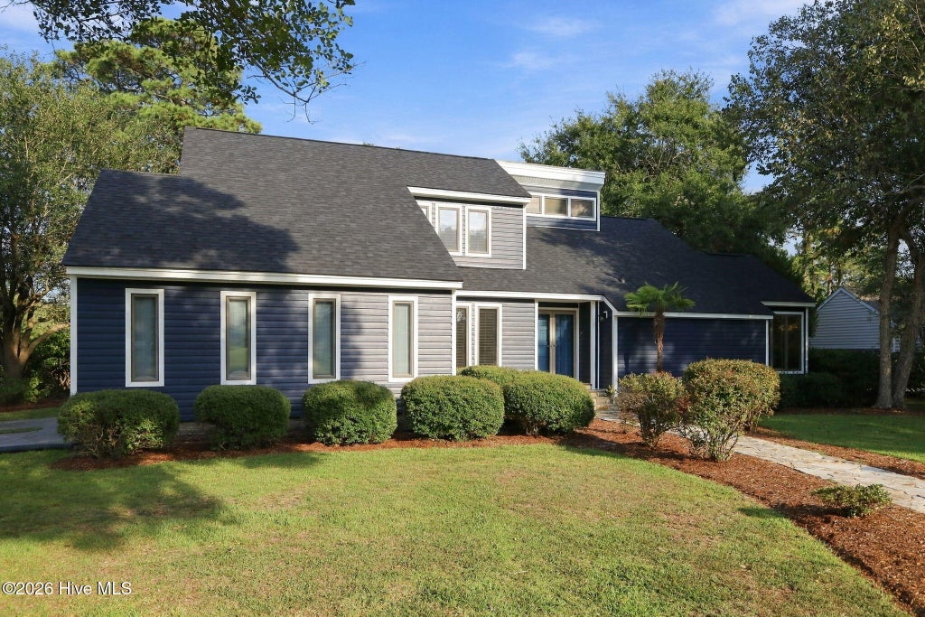 Photo of 1506 Chip Shot Drive, Morehead City, NC 28557 (MLS # 100610808)