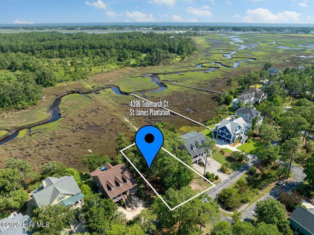 Photo of 4396 Tidemarsh Court, Southport, NC 28461 (MLS # 100517601)
