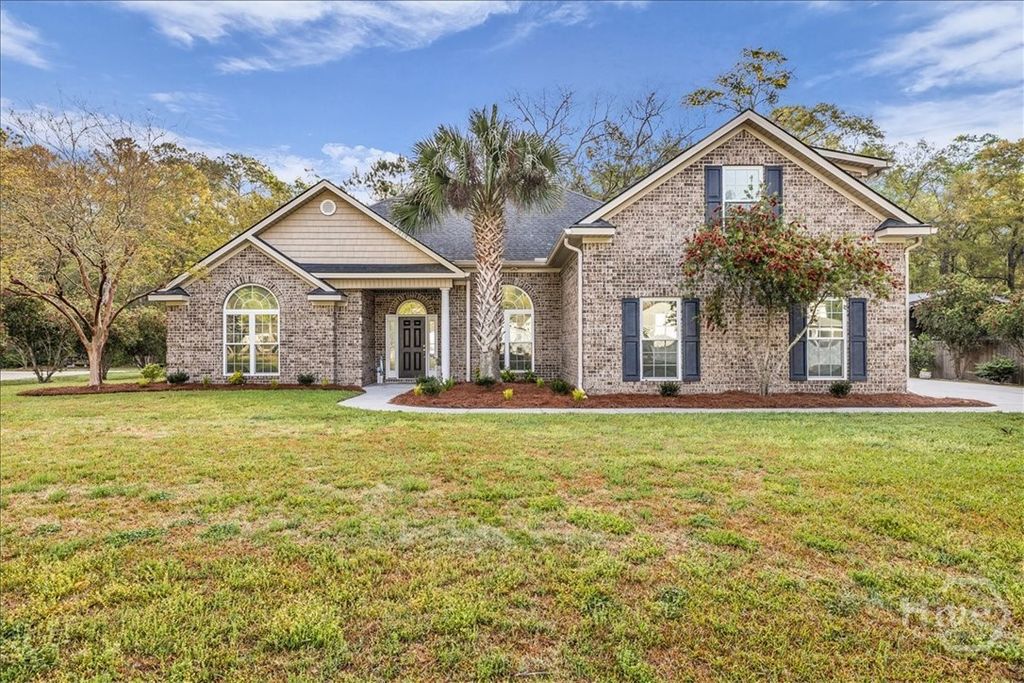 Photo of 123 Saddlebrook Drive, Richmond Hill, GA 31324 (MLS # SA352514)