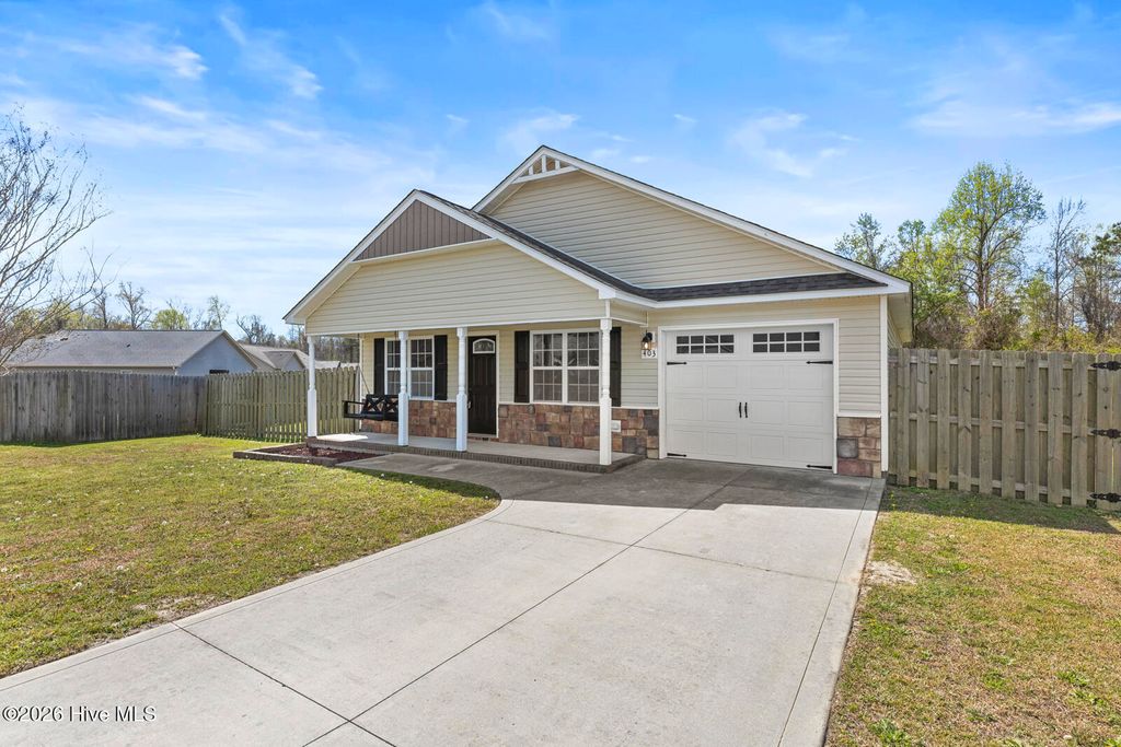 Photo of 403 Halo Court, Jacksonville, NC 28546 (MLS # 100563691)