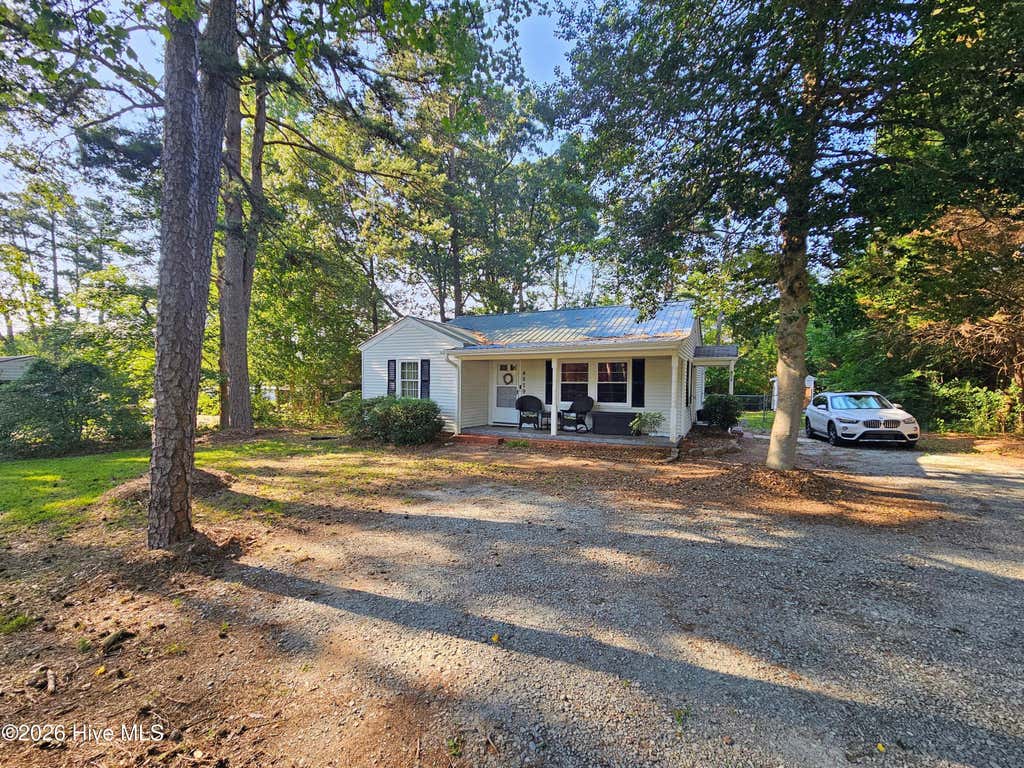 Photo of 4879 Nc Highway 57 N, Semora, NC 27343 (MLS # 100586524)