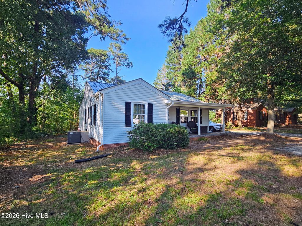 Photo of 4879 Nc Highway 57 N, Semora, NC 27343 (MLS # 100586524)
