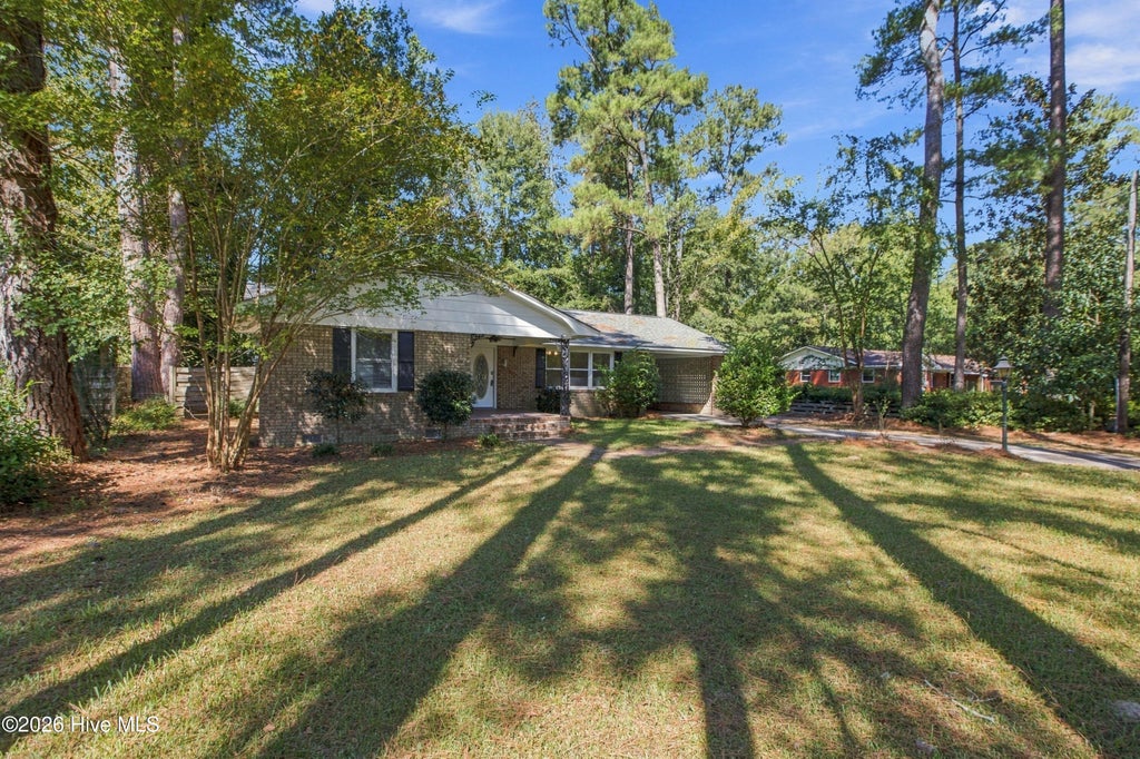 Photo of 235 Oak Street, Wallace, NC 28466 (MLS # 100607367)