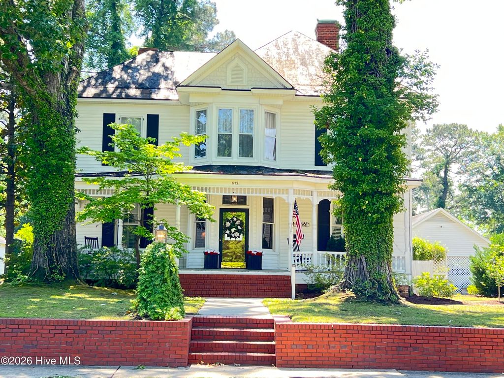 Photo of 612 College Street, Clinton, NC (MLS # 100573046)