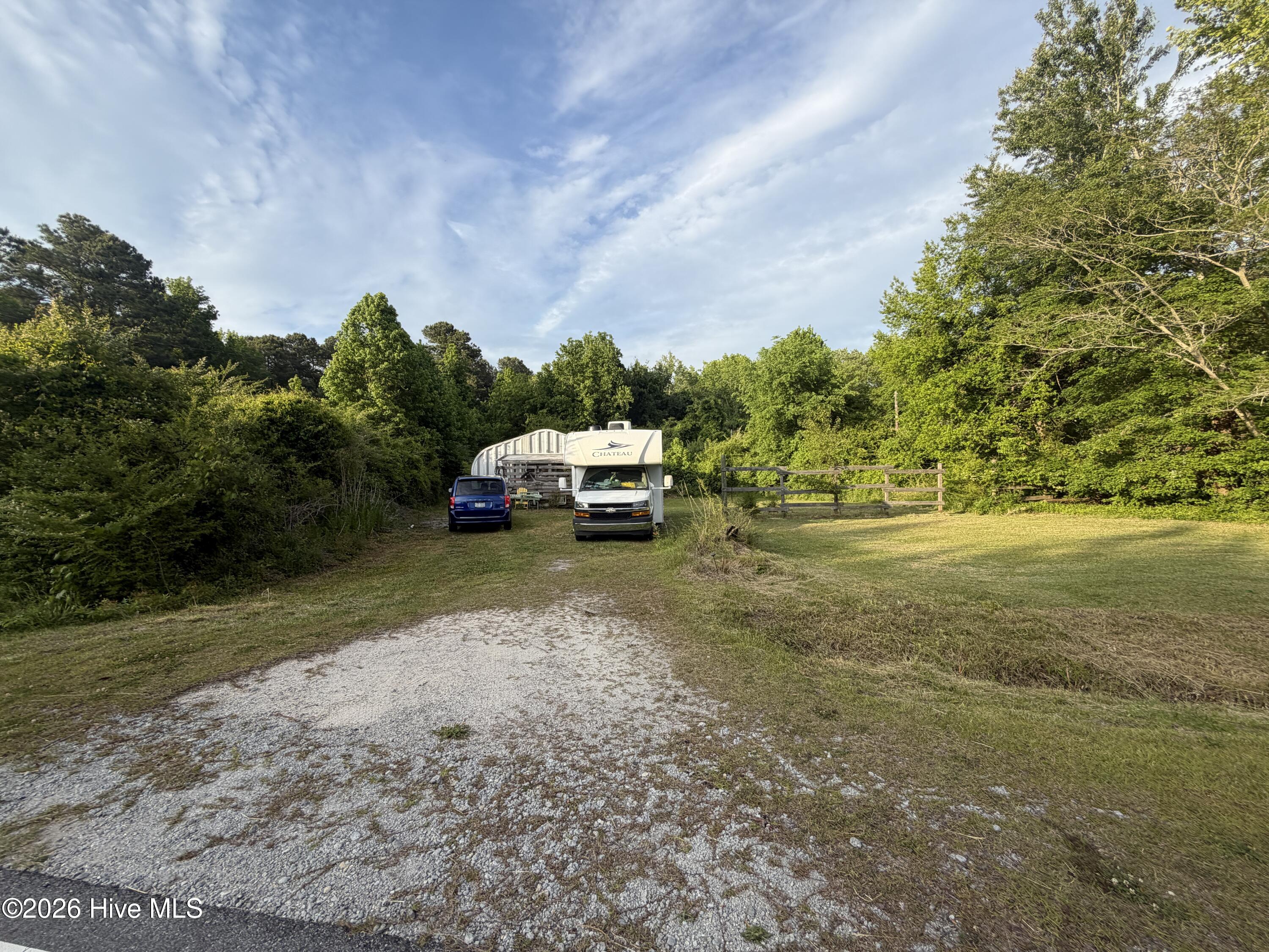 678 Hunters Creek Road