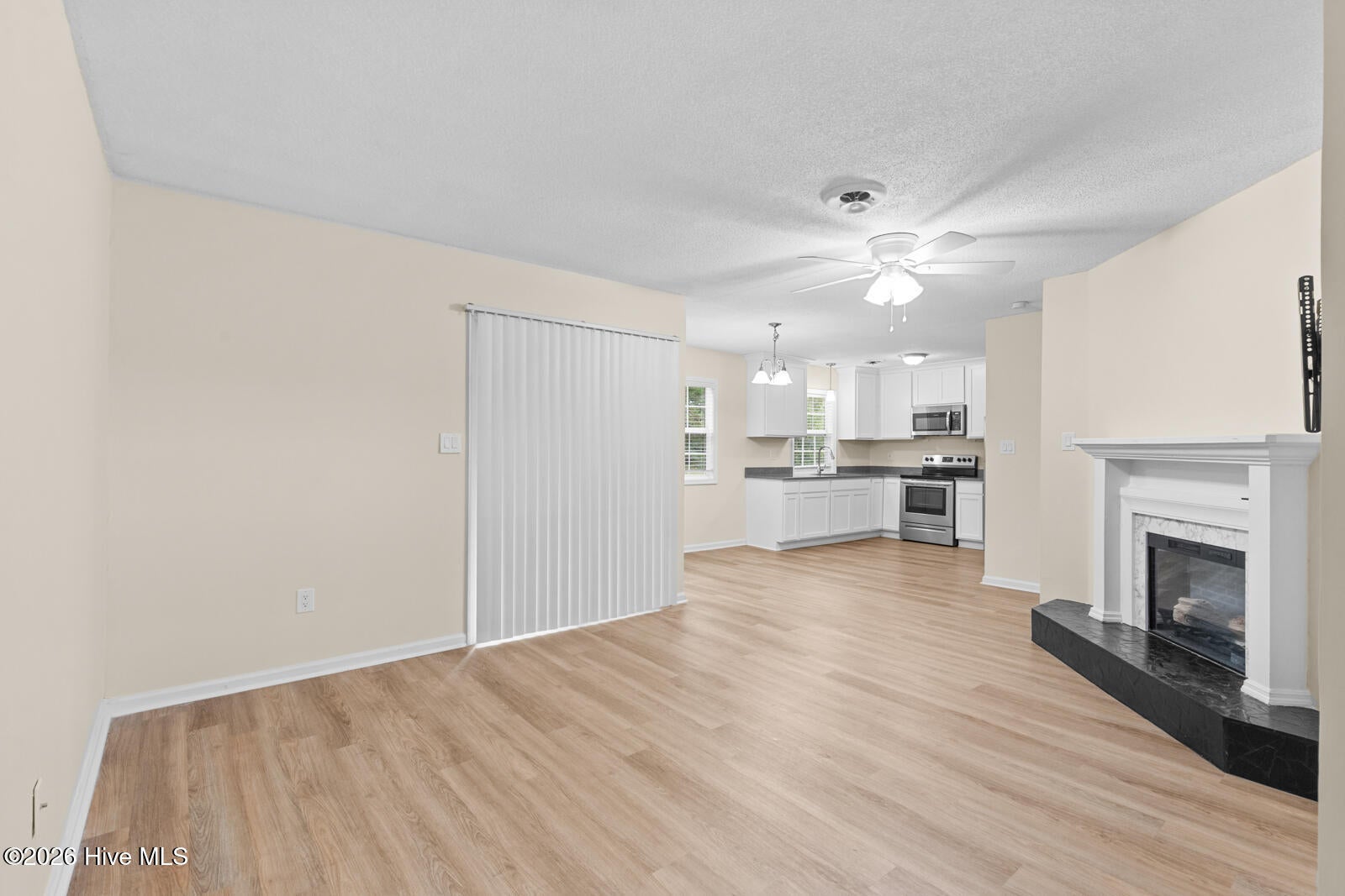 416 W Willis Landing Road