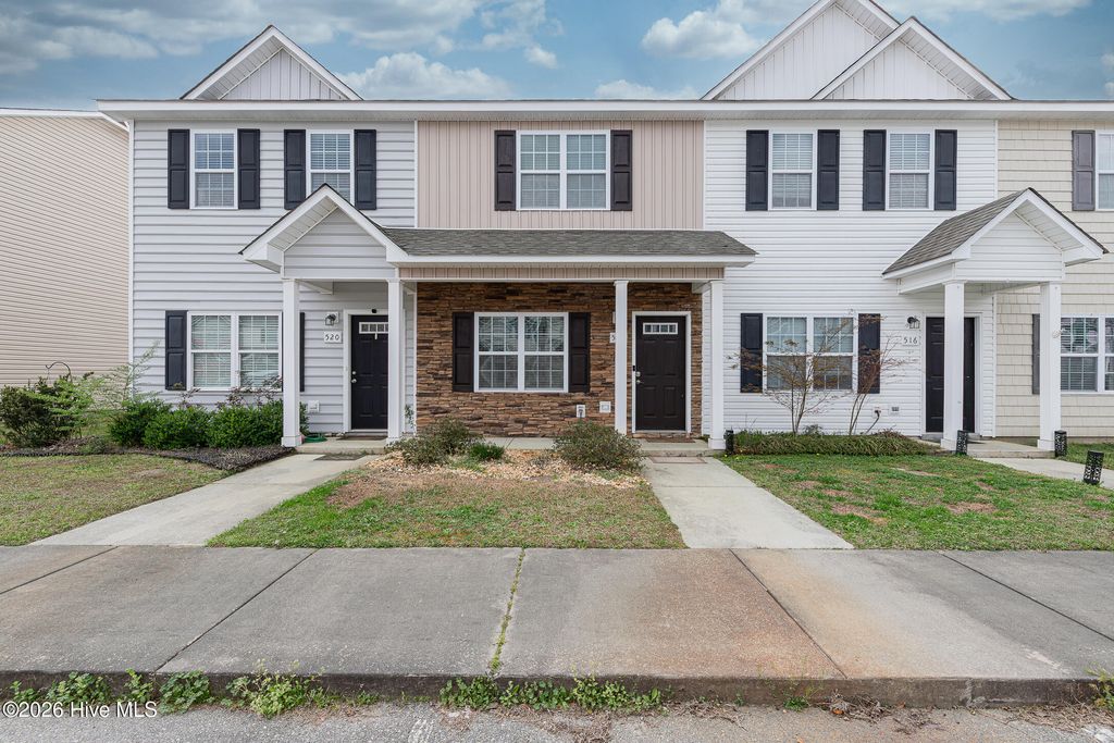 Photo of 518 Oyster Rock Lane, Sneads Ferry, NC 28460 (MLS # 100562651)