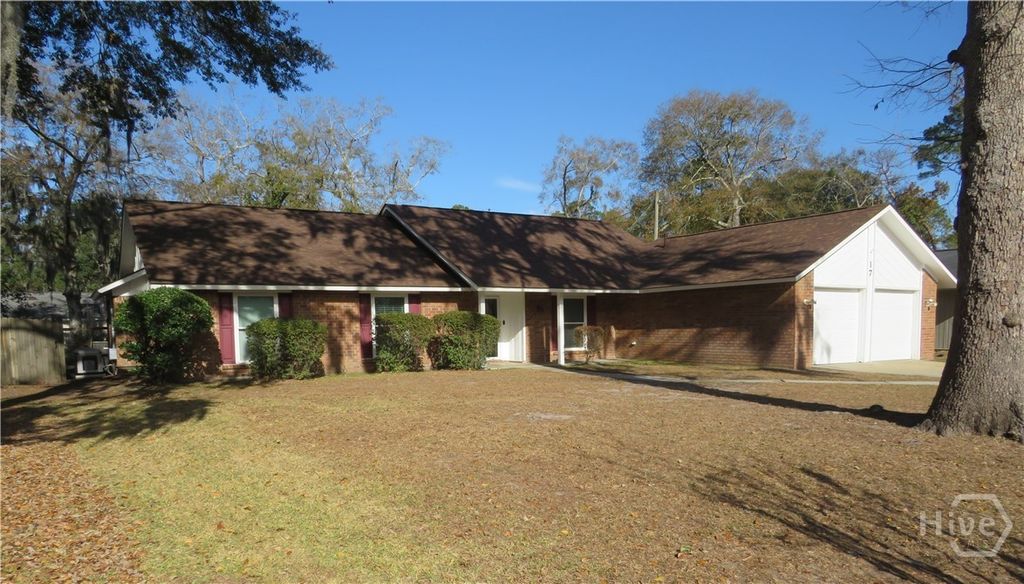 Photo of 17 Cuttysark Road, Savannah, GA 31410 (MLS # SA345239)