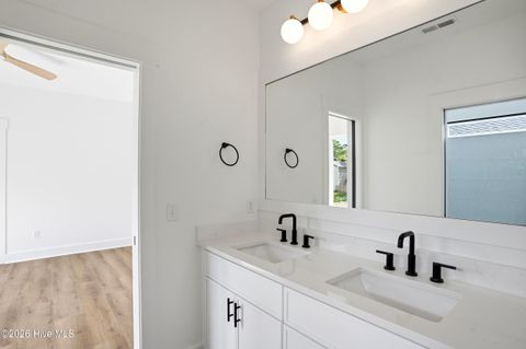 Tiny photo for 5017 Peachtree Avenue, Wilmington, NC 28403 (MLS # 100577174)